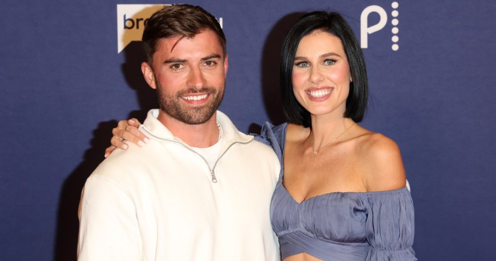 Luka Brunton mohon Jessika Asai Kimi