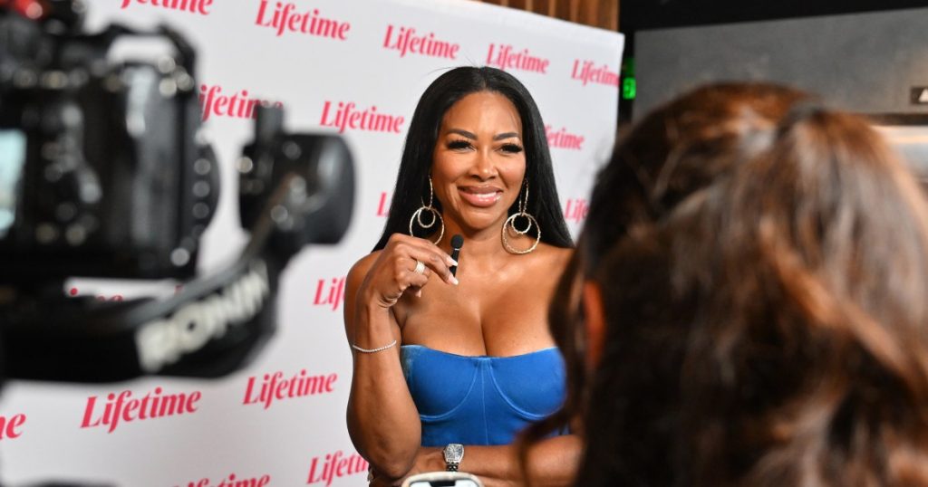 Kenia Moore thotë se "Dera është e mbyllur" për NeNe Leakes dhe RHOA