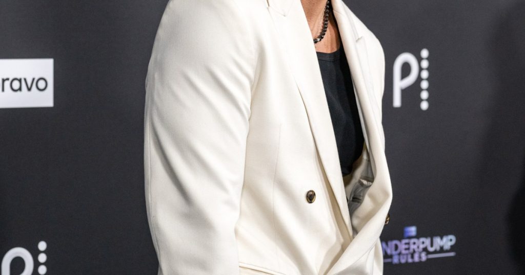 Ndihmësi i Tom Sandoval jep dorëheqjen, diskuton për 'të pabesueshme' Ariana Madix