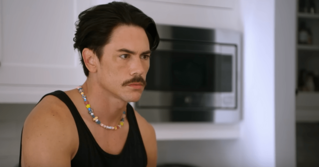 Shenjat që Tom Sandoval nuk është zgjuar aq sa mendon se është