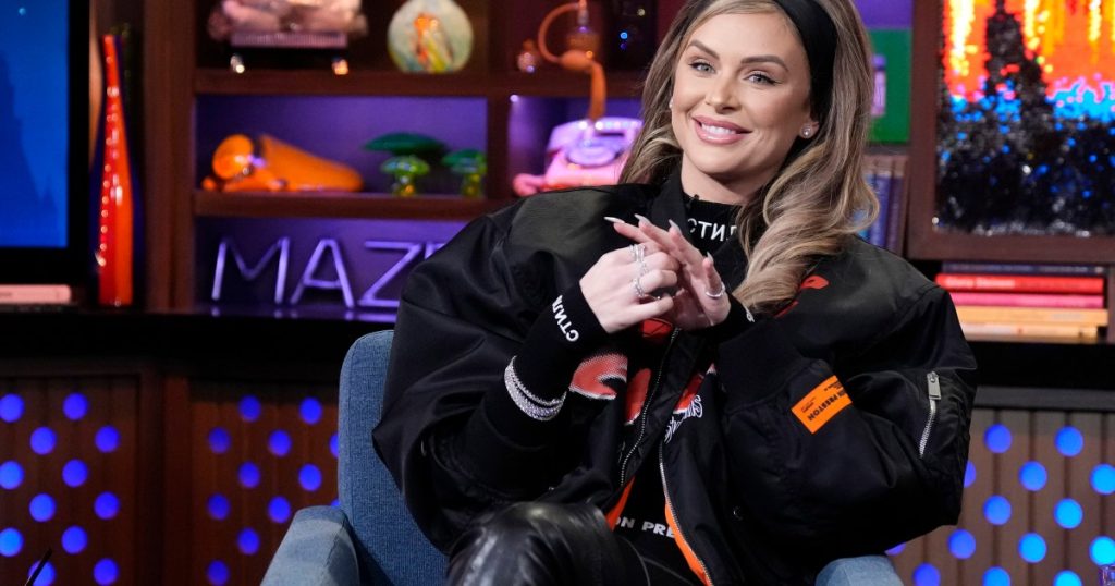 Lala Kent i përgjigjet akuzave se ajo ishte një "kukull e prodhimit"