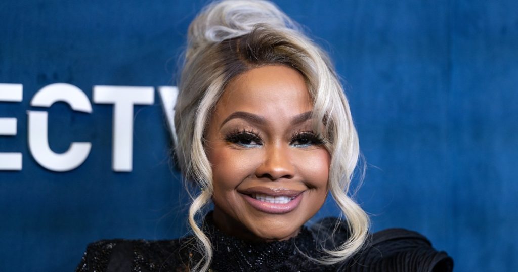 Andy Cohen shikon përpara për kthimin RHOA të Phaedra Parks