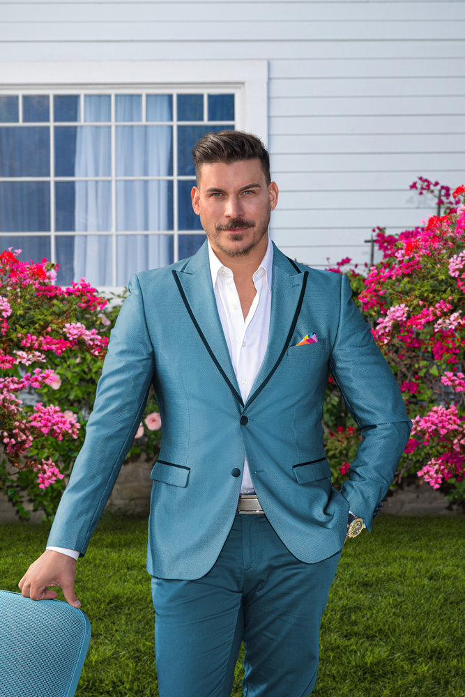 Jax Taylor në një xhirim promovues për sezonin 1 të The Valley. 