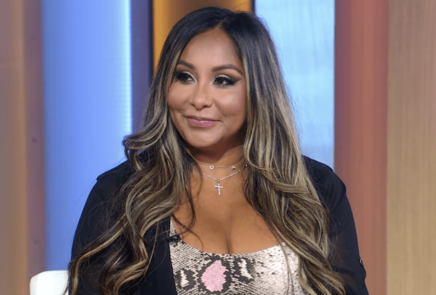 Nicole 'Snooki' Polizzi pretendon se producentët e "Jersey Shore" u kërkuan policëve ta arrestonin atë