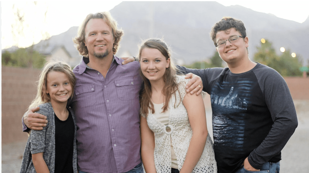 Vajzat e Robyn Brown, Aurora dhe Breanna,