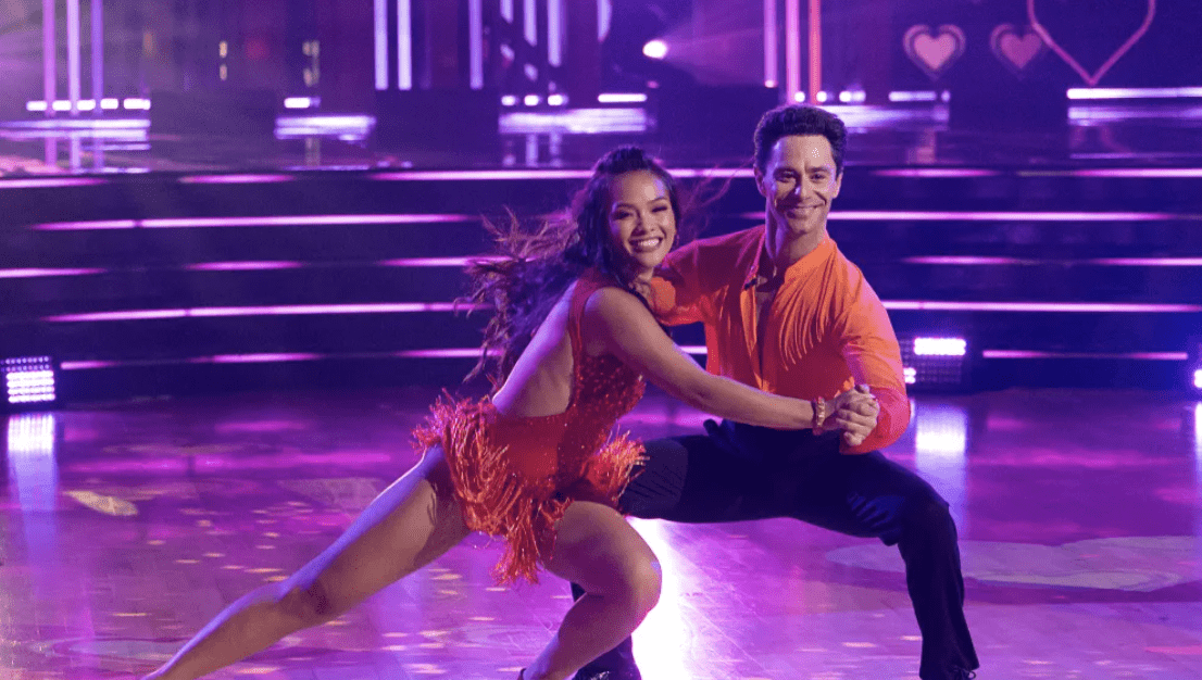 Jenn Tran dhe Sasha Farber