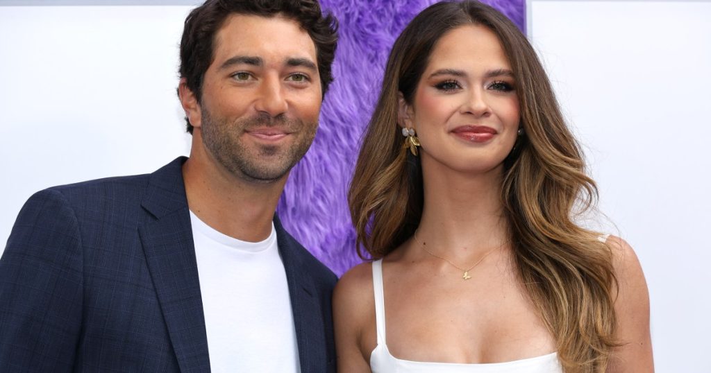 Joey Graziadei në kërcimin e dasmës 'Step Up' pas trajnimit DWTS