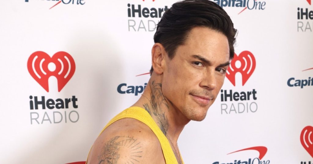 Tom Sandoval duke humbur interesin për realitetin TV pas suksesit të grupit të talenteve të Amerikës - Raporto