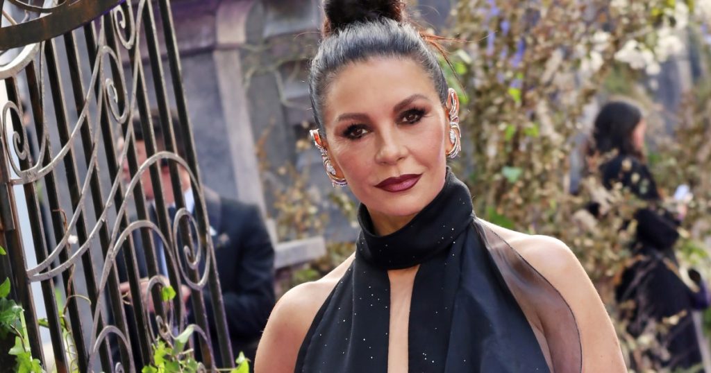 Mbrojtja e shtëpive të shtëpive të Catherine Zeta-Jones është verbëria e pasurisë celeb