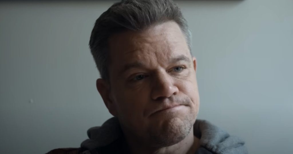 Matt Damon shkon pa bluzë në Ibiza dhe tregon fizikun e tij muskulor