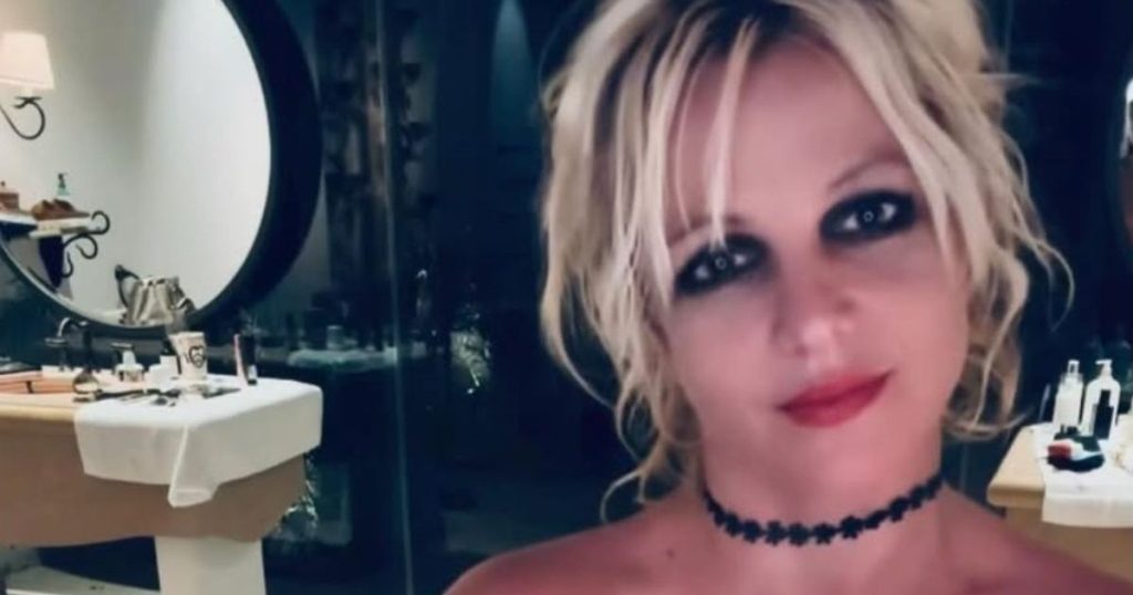 Rrëmuja e shtëpisë së Britney Spears i tmerron të dashurit e saj, thotë burim