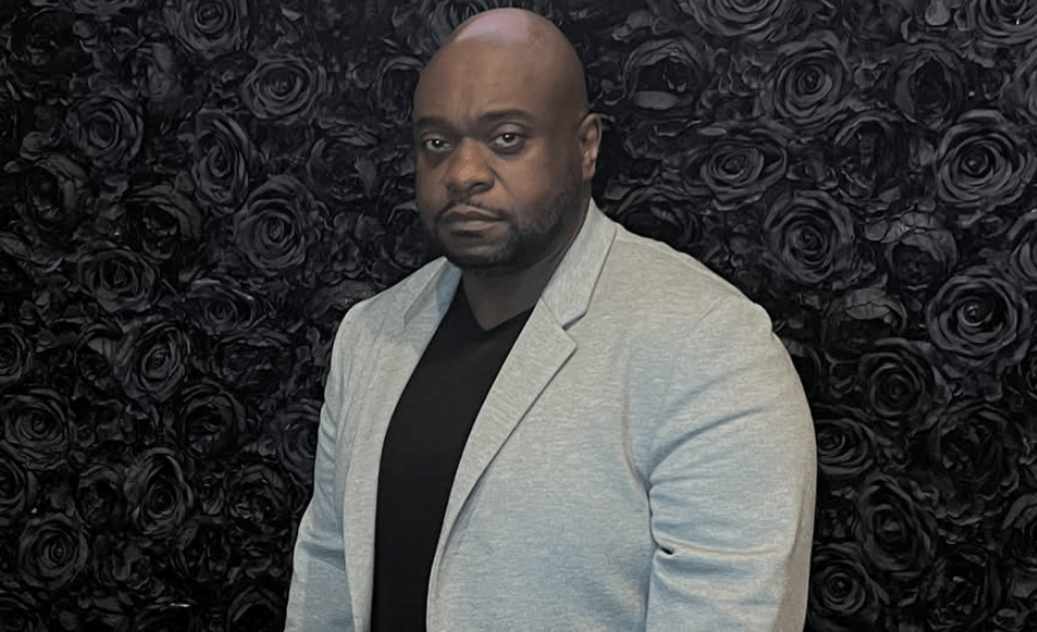 Chuvalo Mark Ferrell