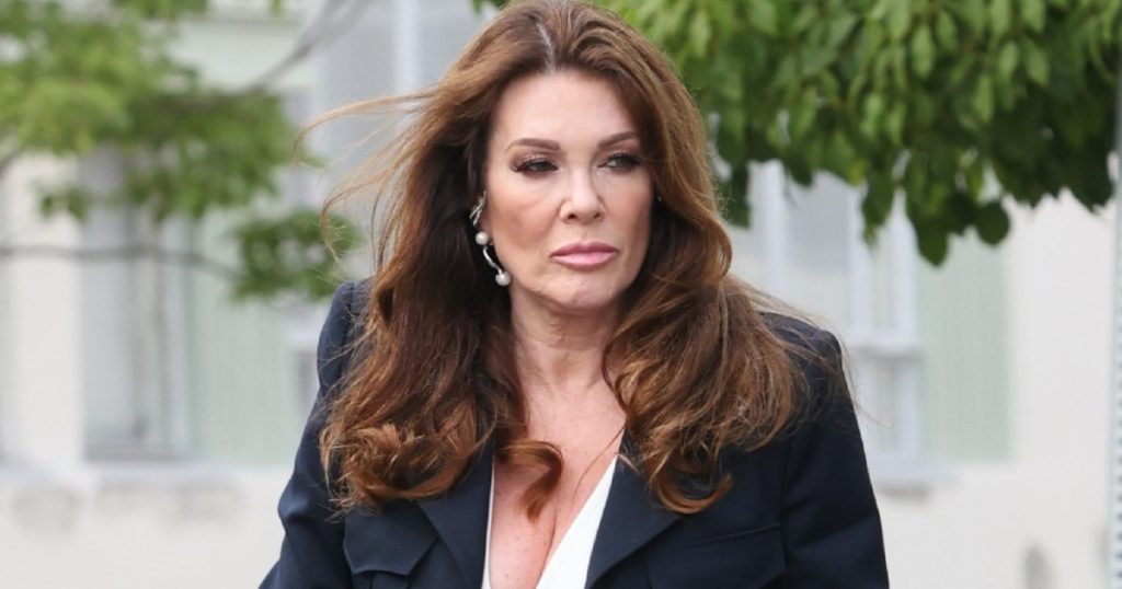 Lisa Vanderpump zgjidh padi me ish -punonjësit e Tomtom