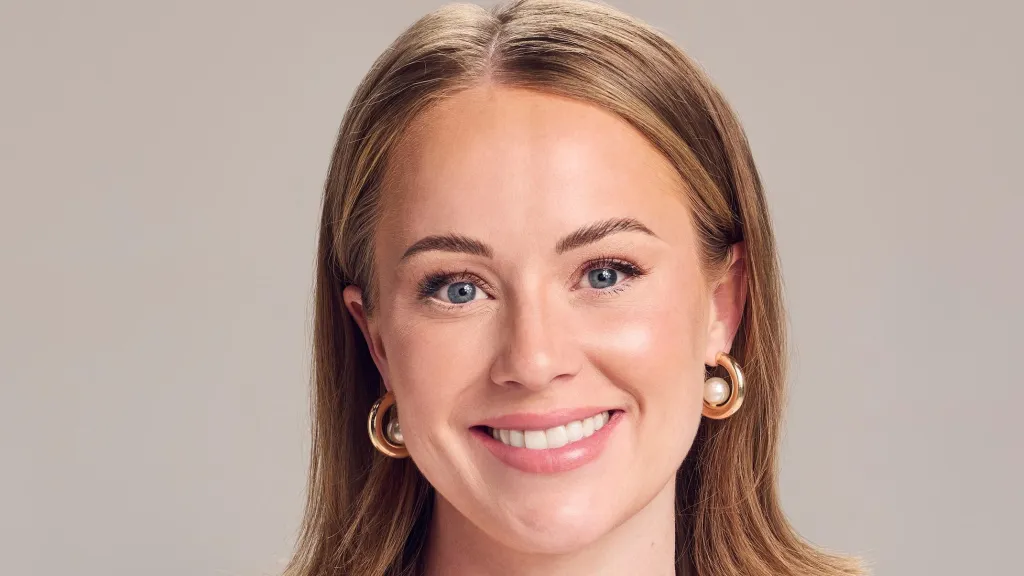 Whitney Leavitt nga jeta e fshehtë e grave Mormon.