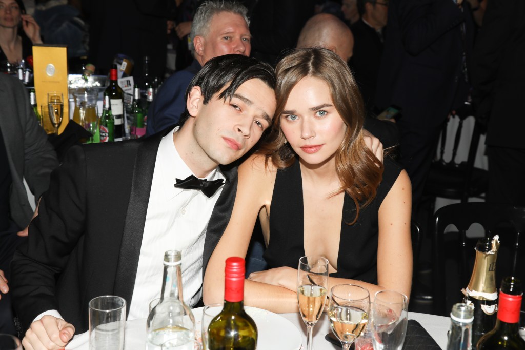 Gabriella Brooks dhe Matty Healy