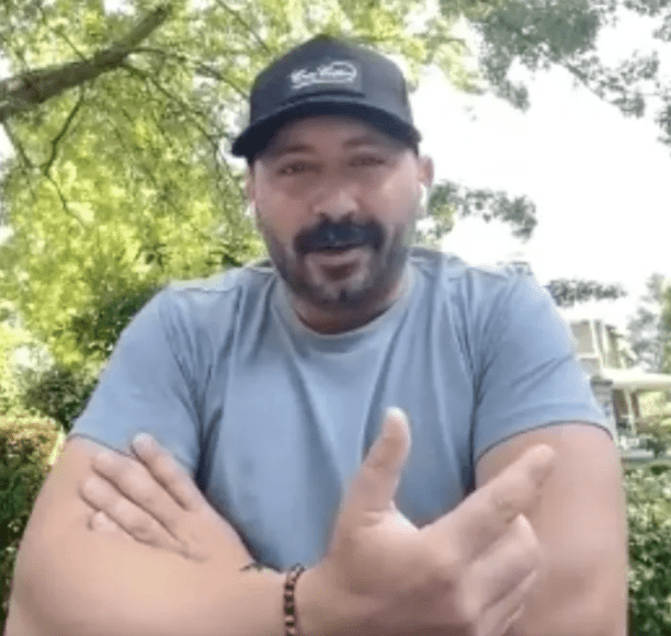 Ish burri i Bronwyn Newport