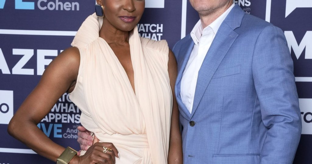 Abraira Guerdy e Rhomit i bën haraç burrit të zjarrfikësve Russell më 9/11