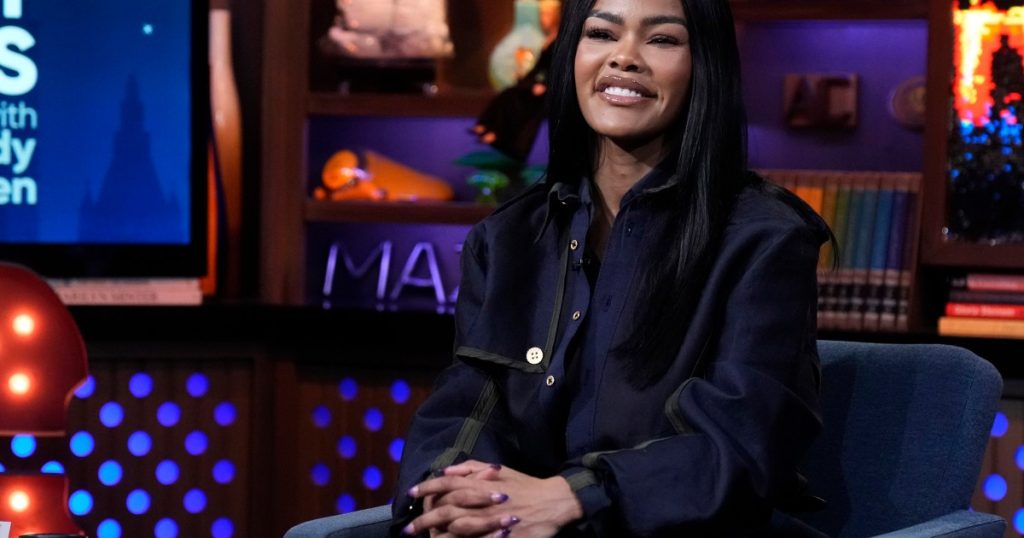 Andy Cohen zbulon se Teyana Taylor ishte personi i parë në WWHL që e bëri këtë në 16 vjet…