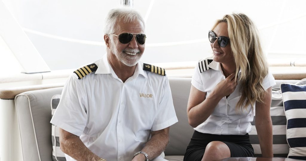 Më poshtë yjet e kuvertës Kate Chastain dhe Kapiteni Lee nuk flasin më