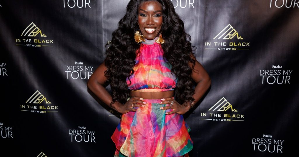 Bozoma Saint John tregon Jimmy Fallon në Watch What Happens Live me Andy Cohen