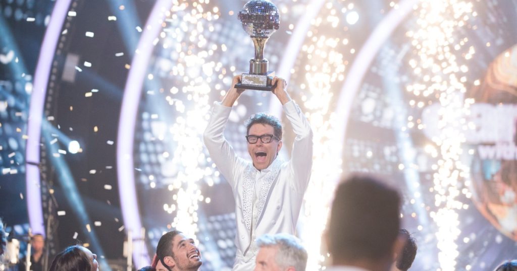 Udhëtimi i Bobby Bones në Dancing with the Stars