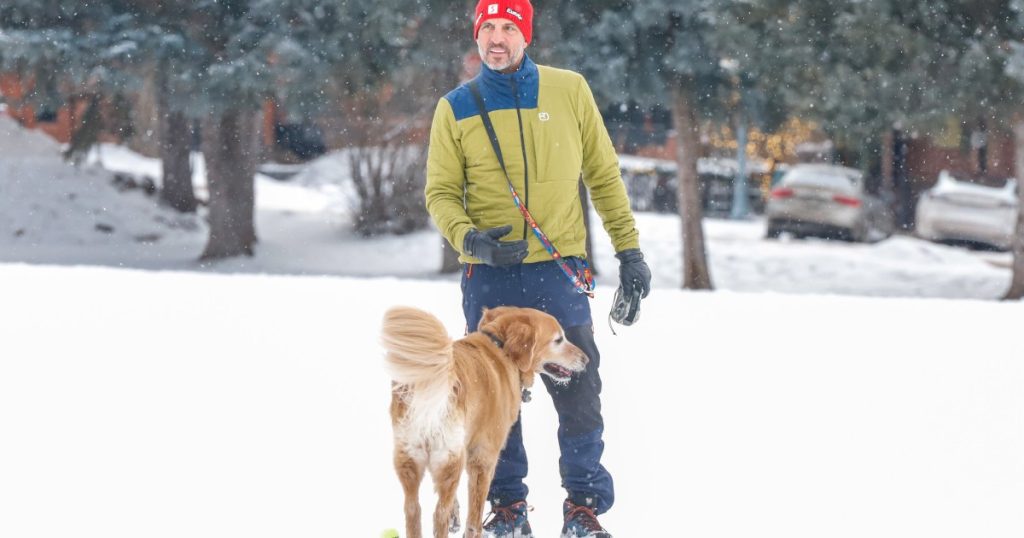 Mauricio Umansky përqafon yllin e realitetit televiziv, 21 vjet më i ri