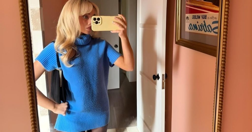 Minifustani i Sabrina Carpenter është i lezetshëm dhe komod