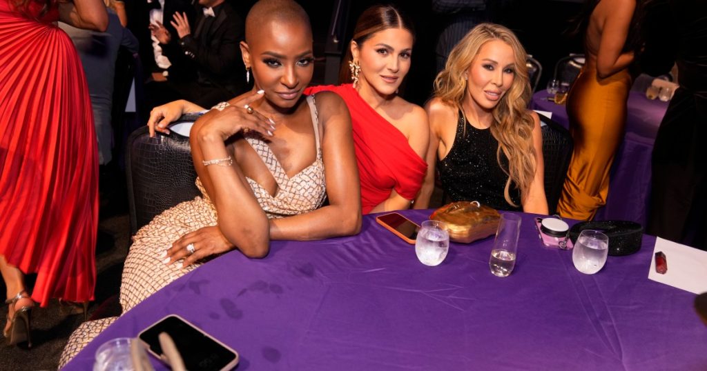 Stephanie Shojaee e RHOM zbulon 'rrënjën e vërtetë të problemit' me motrat e saj