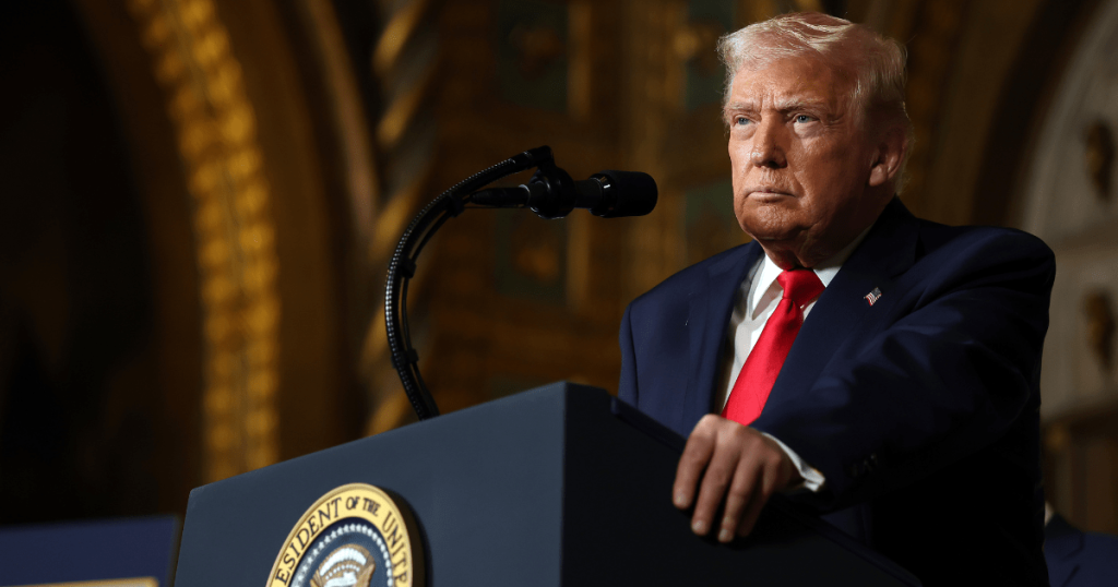 Shkrimtari i South Park trollon Donald Trump në mes të lëvizjes në Qendrën Kennedy