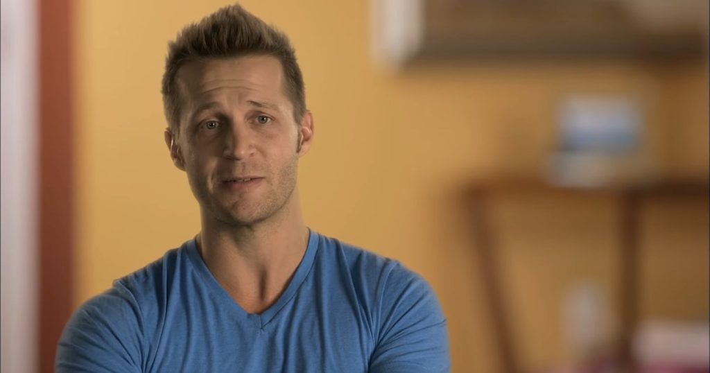 Ylli i Swinger Reality TV është arrestuar me akuza për seks të vogël