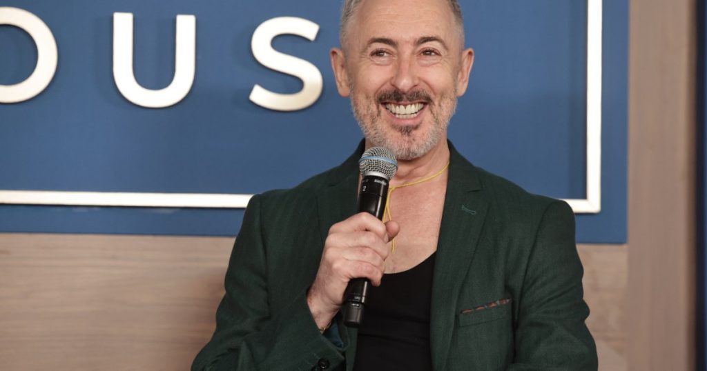 Tradhtarët: Gjithçka që duhet të dini për kthesën sekrete të tradhtarëve