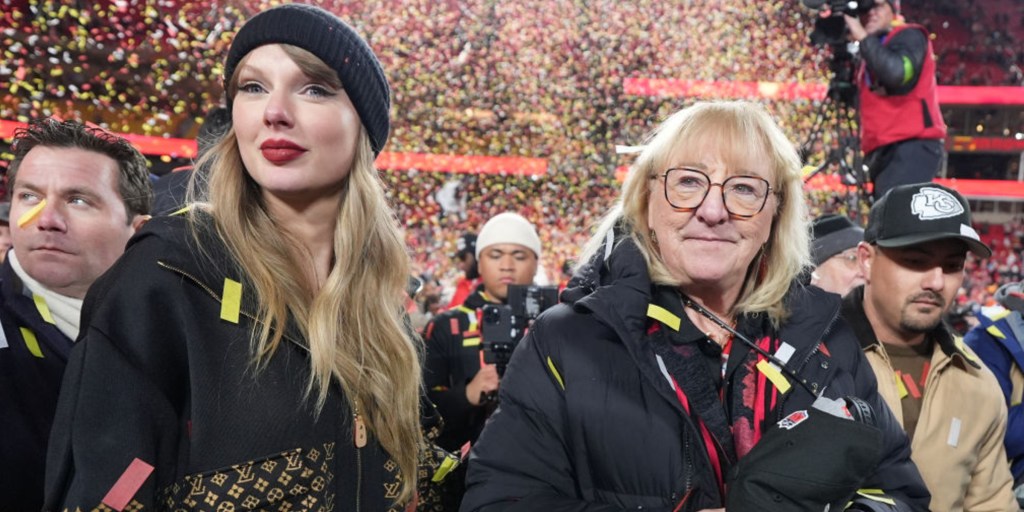 Taylor Swift dhe Donna Kelce 
