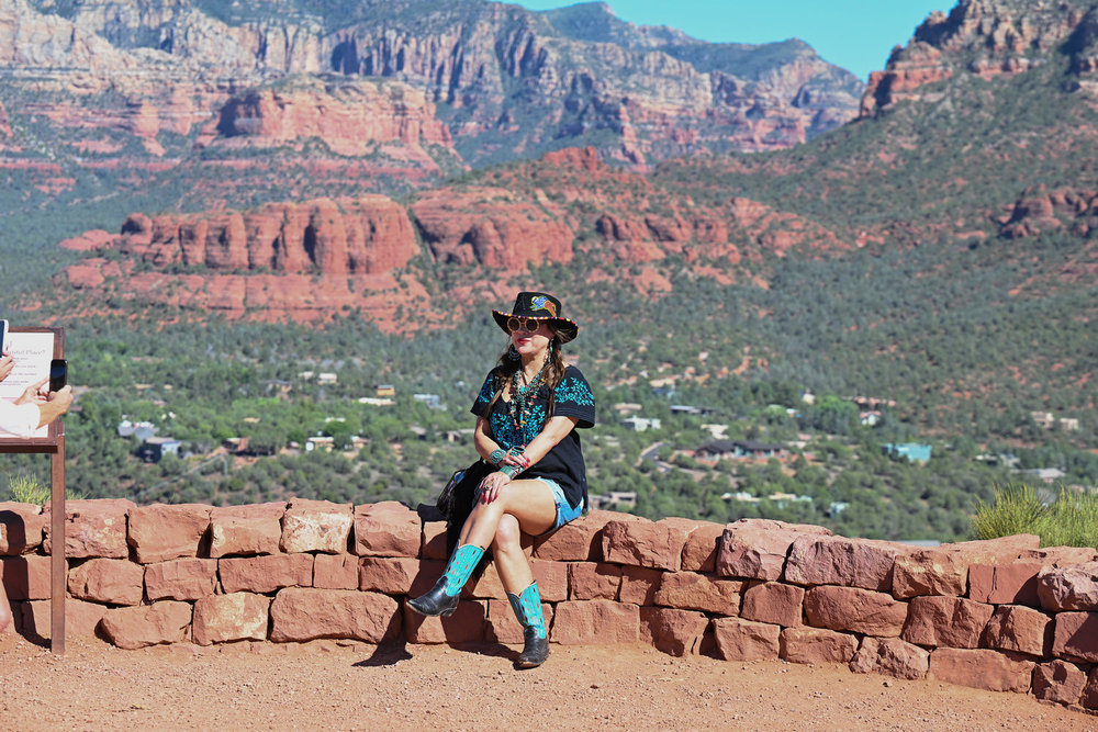 Jennifer Tilly në Sedona në RHOBH