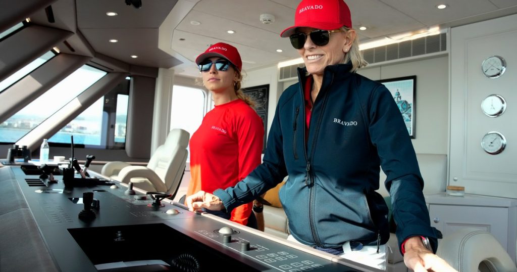 Mob Wives Star bashkohet me Kartën e Sezonit 10 të Sezonit të 10-të të Poshtë Deck Med