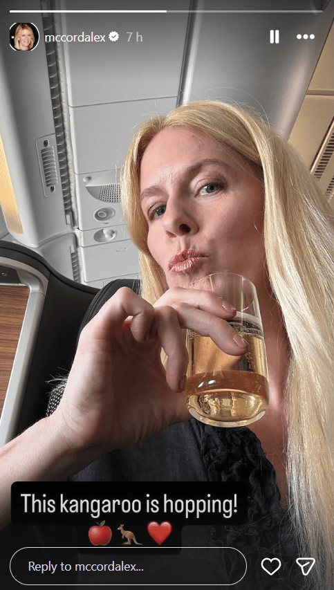 Alex McCord në një aeroplan 