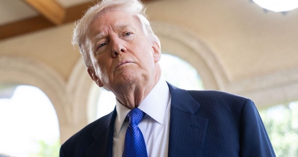 Mbesa e JFK-së tallet me Donald Trump duke mbyllur qendrën Kennedy