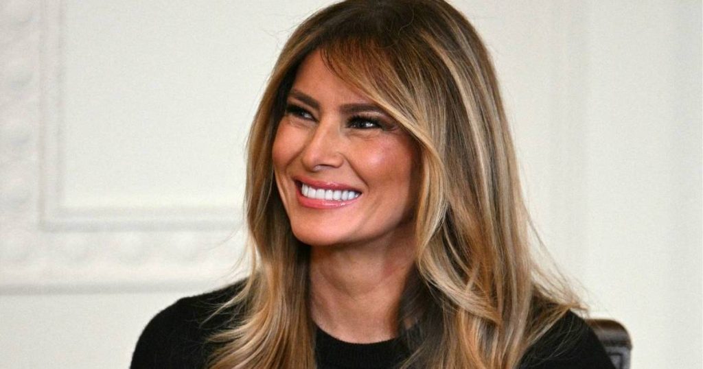 Filmi për gruan e Donald Trump nën zjarr ndërsa senatori kërkon përgjigje