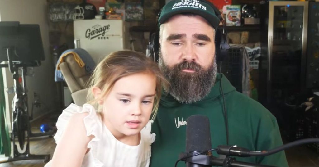 Jason Kelce merr ndihmë nga një i ftuar special për zgjedhjet e tij të çmendurisë së marsit