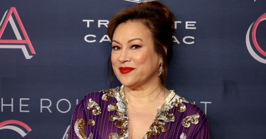 Jennifer Tilly e RHOBH zbulon se si mund ta ngrisin veten e tyre aktorët