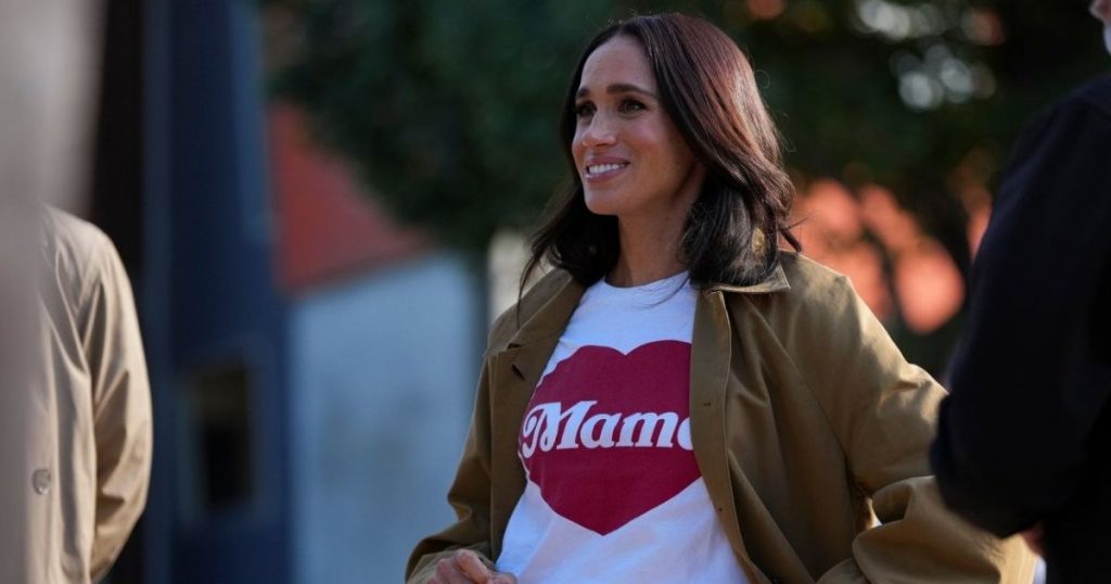 Çanta e dhuratave e Meghan Markle për të ftuarit në tërheqje arriti në 200 dollarë - Raport