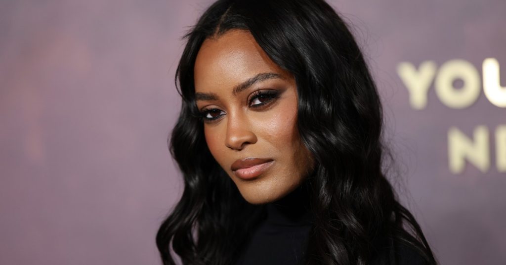 Ciara Miller 'lulëzon' një javë pas skandalit të shtëpisë së verës