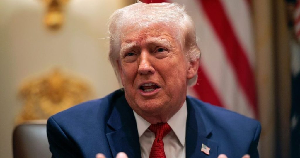 Donald Trump thuhet se është "i gatshëm për t'i dhënë fund luftës së Iranit" pa hapur ngushticën e Hormuzit