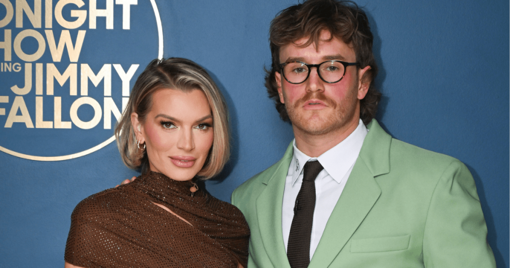 Lindsay Hubbard i jep përgjigje me hije West Wilson