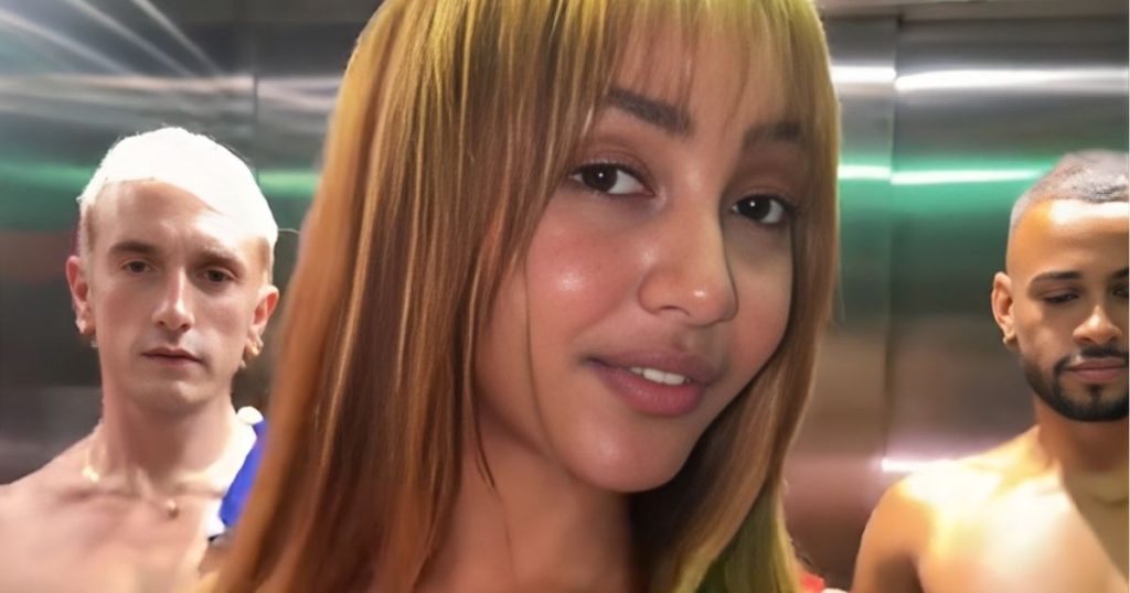 PinkPantheress Drops Steamy Dance Video me pantallona të gjera me bikini dhe mini fund