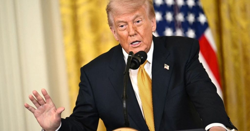 Kërcënimi i Donald Trump për BE-në vjen me afatin e Ditës së Pavarësisë