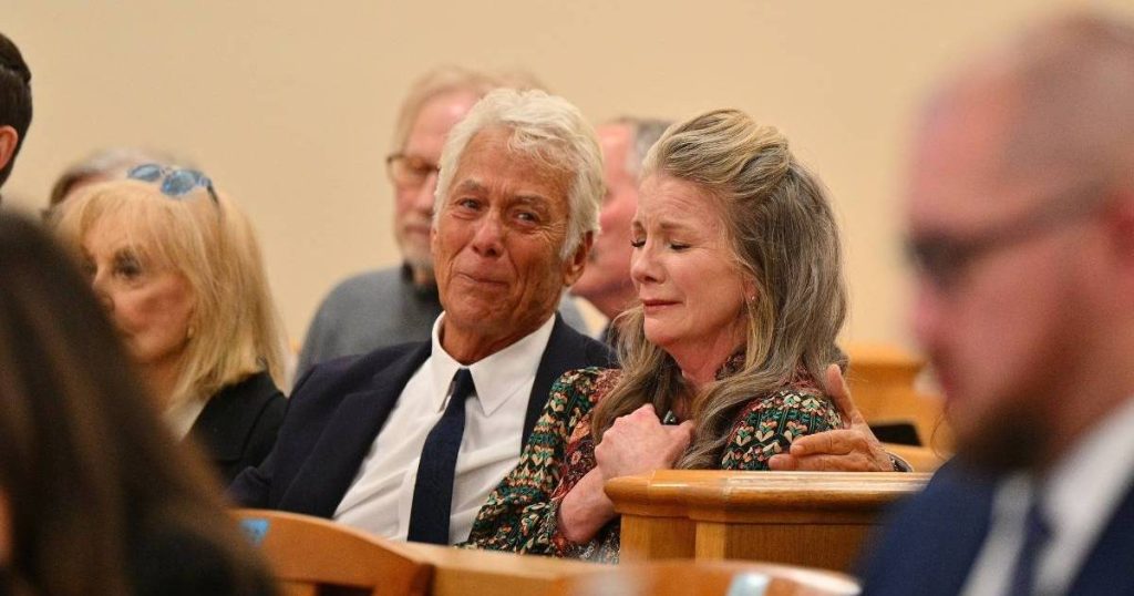 Ylli i Little House Melissa Gilbert kthehet në rrjetet sociale mes akuzave për abuzim seksual të fëmijëve të bashkëshortit dhe qëndrimit në burg
