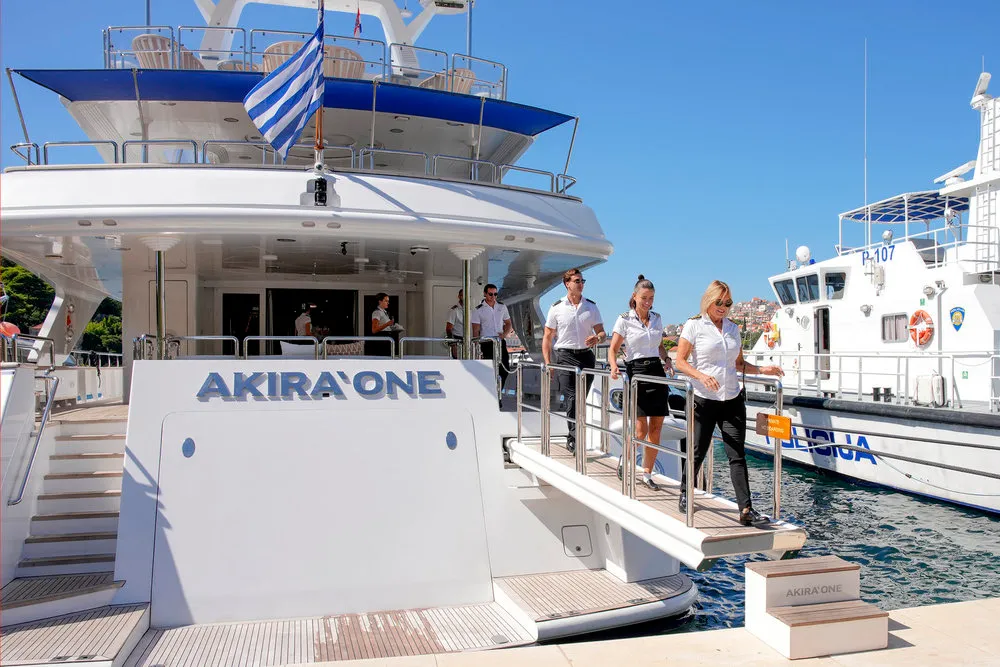 Kastët e Sezonit 11 të Below Deck Mediterranean