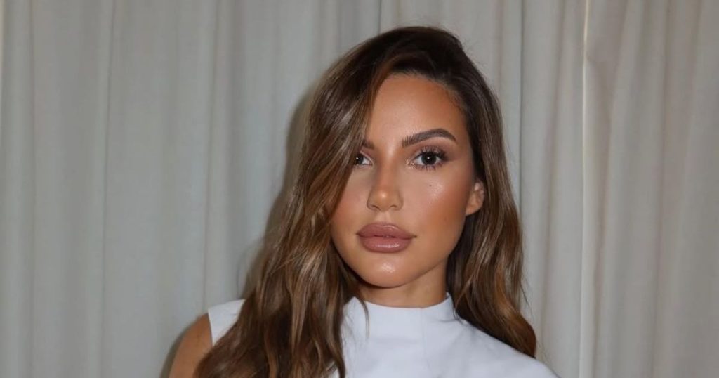 Ylli i Love Island USA Iris Kendall reagon ndaj pretendimeve për kirurgji plastike