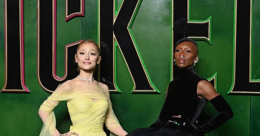 Lidhja e keqe e Ariana Grande dhe Cynthia Erivo thuhet se bëhet e ftohtë - Burimi