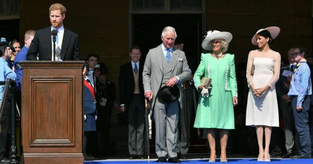 Mbretëresha Camilla mbështet paqen me Princin Harry, por tërheq një linjë të fortë - Burimi